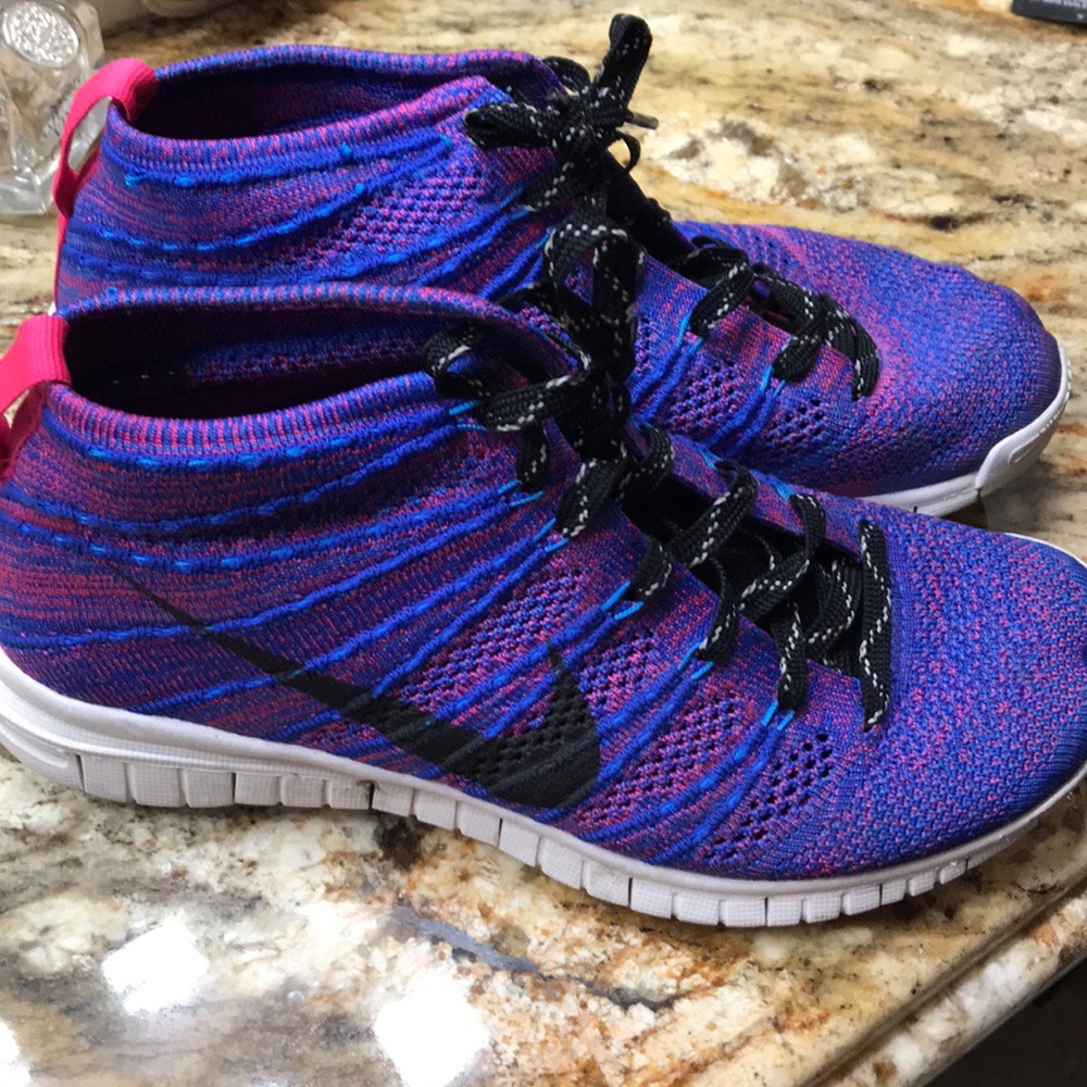 HIGH TOP Nike Fly Knit Chukkas